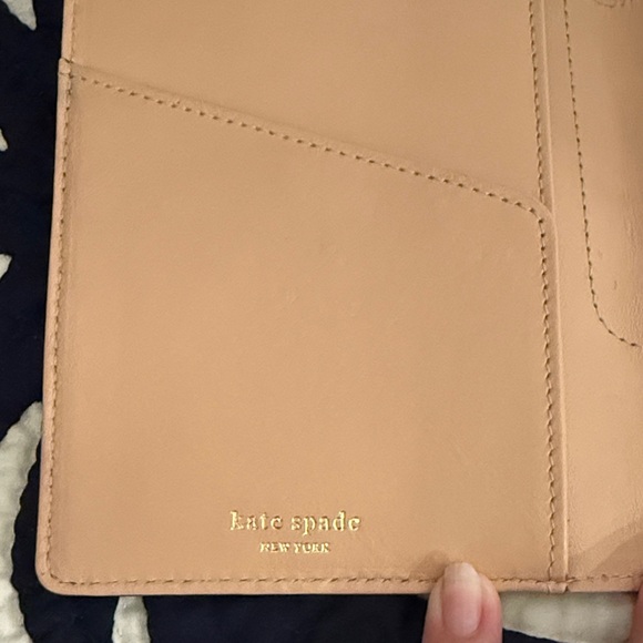 Kate Spade Black leather travel wallet. - Picture 3 of 6